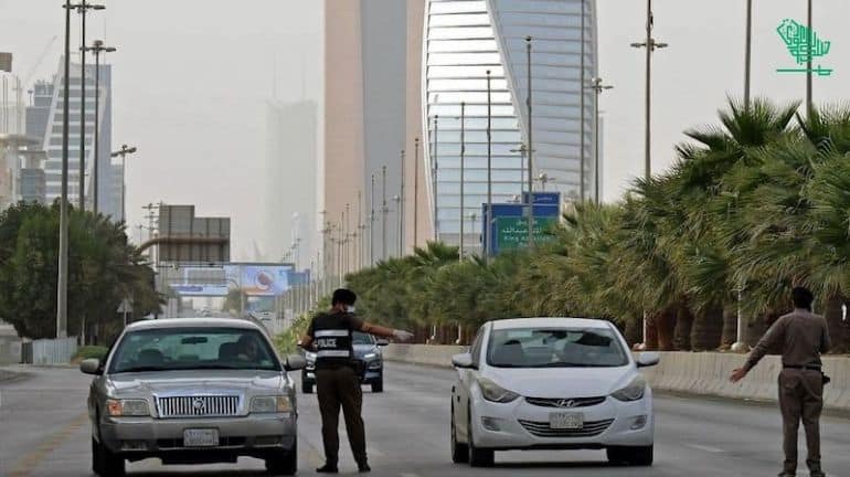 Omicron spreads preventive measures stricter Lockdown Saudiscoop29