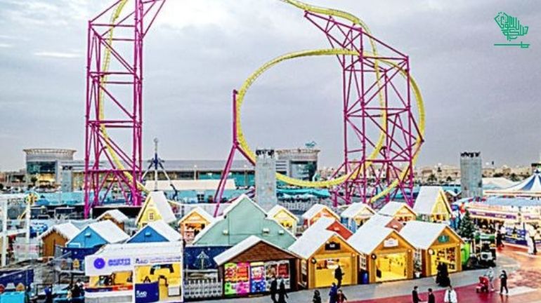 Fun Things in Riyadh The World's Longest Mobile Roller Coaster Saudiscoop (2)
