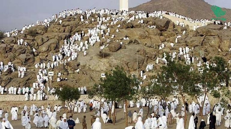 The Thabir Mountain Makkah Mount Arafat Saudiscoop