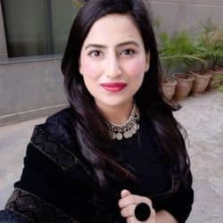 Maleeha Hashmi-pakistani-journalists-develop-audiences-youtube-saudiscoop