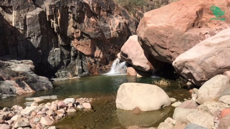 Radwa Mount-places-explore-yanbu-ksa-saudiscoop (2)