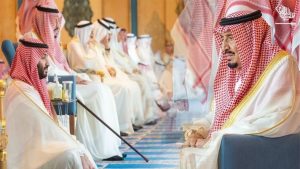 king-salman-crown-prince-eid-prayer-makkah-saudiscoop