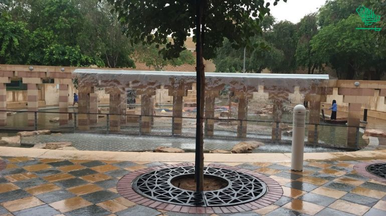 top-most-beautiful-parks-in-riyadh-Al Watan Al Futah-saudiscoop (6)
