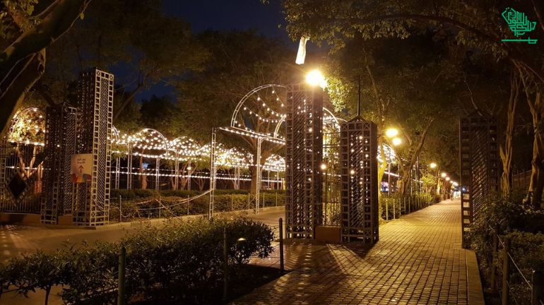 top-most-beautiful-parks-in-riyadh-Al Watan Al Futah-saudiscoop (7)