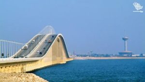 king-fahd-causeway-travel-saudi-arabia-bahrain-saudiscoop