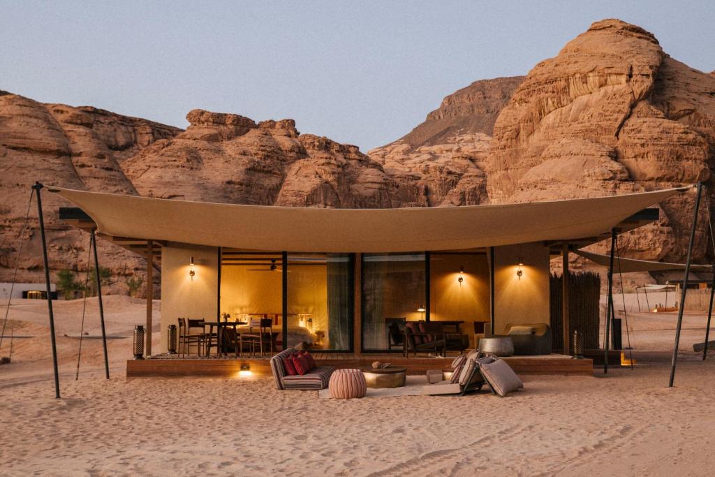 habitas-alula-luxury-resort-desert-canyon-saudiscoop (1)