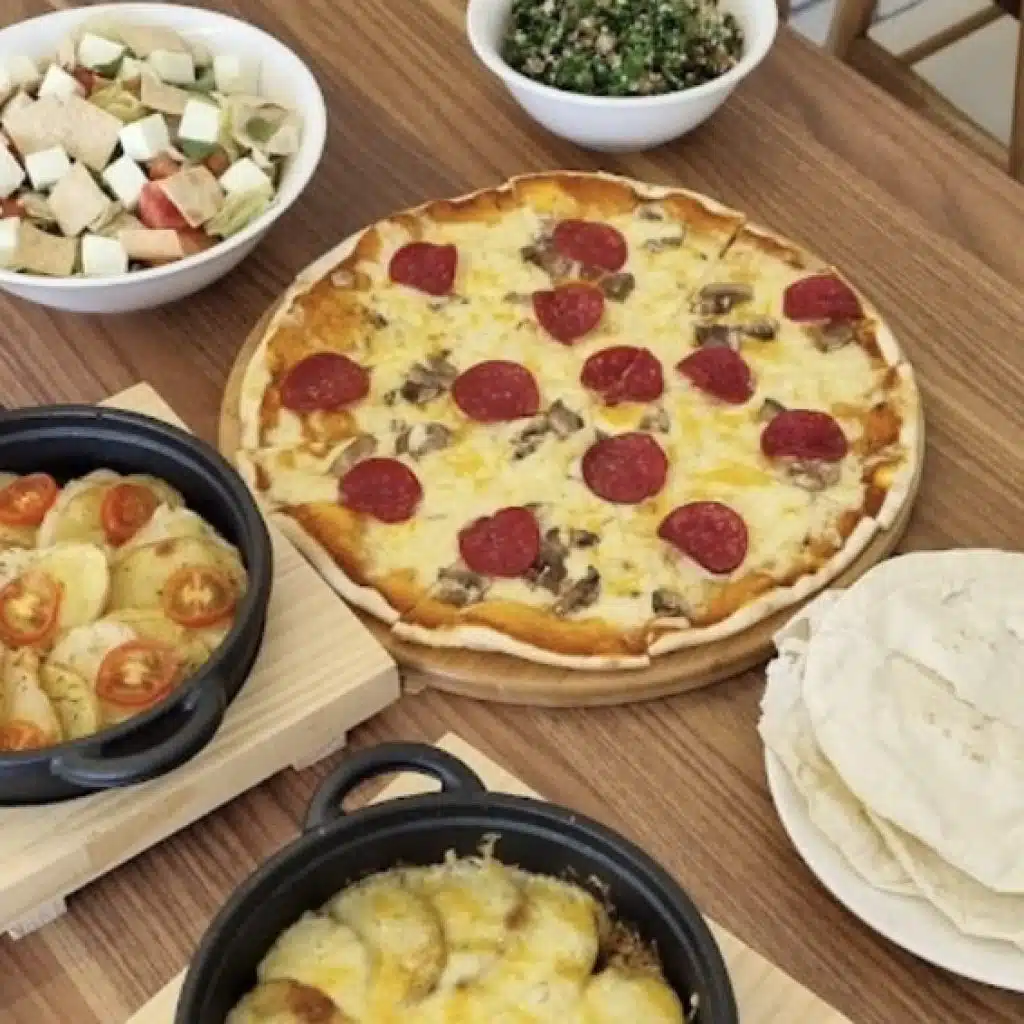 مناقيش تنورو الرياض
