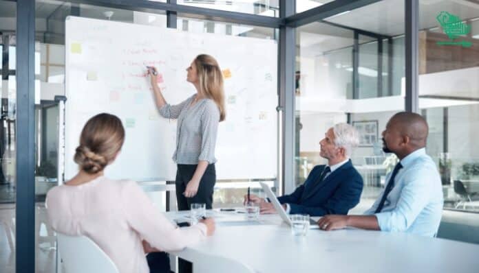 How To Choose the Right Knowledge Management Tool for Your Business