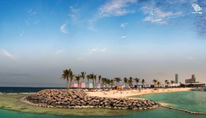 Top 10 Best Jeddah Beach Clubs: Where to Enjoy Sun, Sand, and Luxury