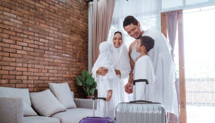 Umrah for Families: Tips for Travelling with Children
